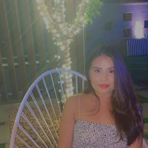 Meet your Posher, Daniella